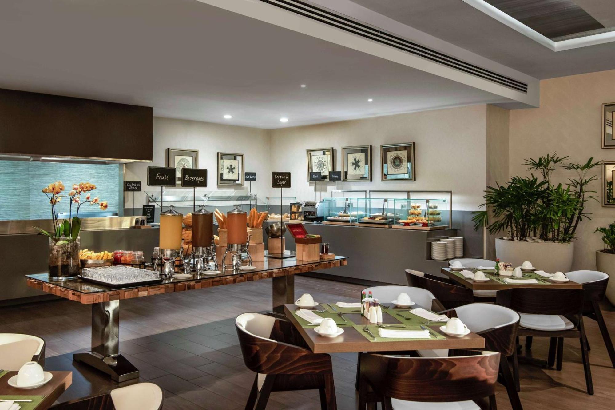 Embassy Suites By Hilton Σάντο Ντομίγκο Εξωτερικό φωτογραφία