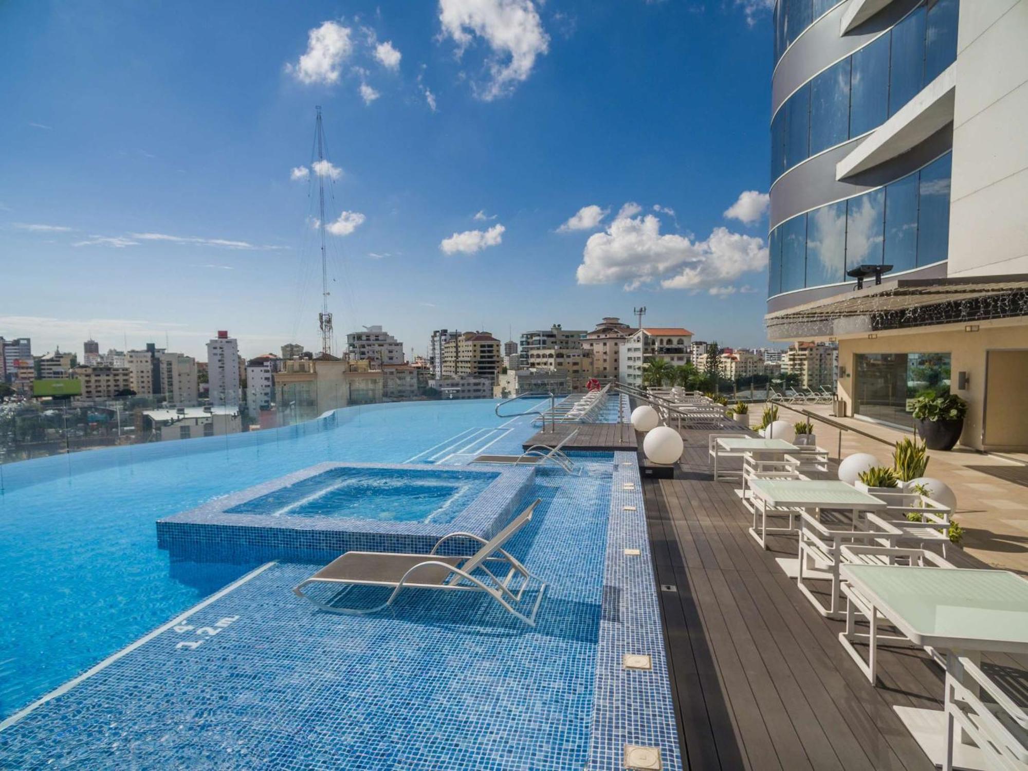 Embassy Suites By Hilton Σάντο Ντομίγκο Εξωτερικό φωτογραφία